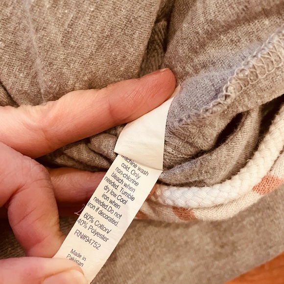 Hey Friends(featured on Drew Barrymore Show)Double Hooded Sweatshirt & tee. - Picture 11 of 14